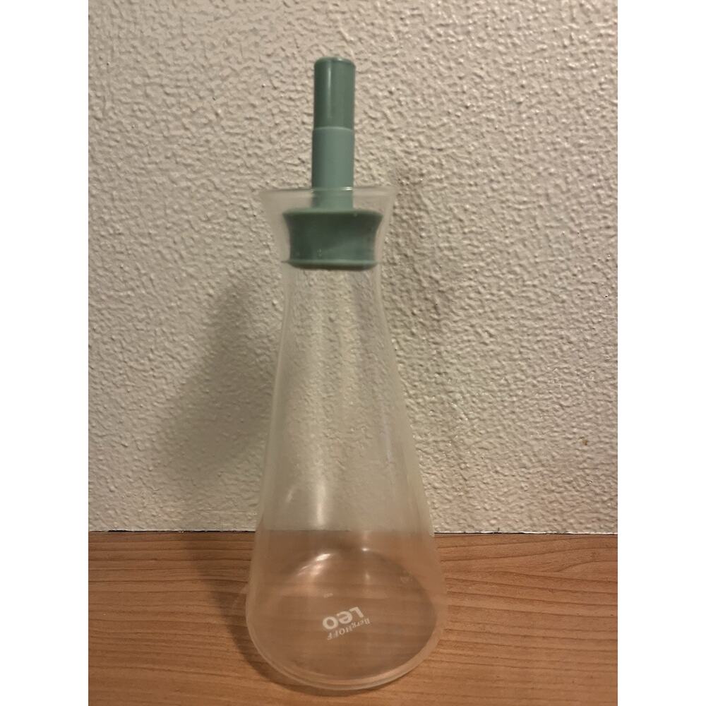 BergHOFF Leo Glass Oil Dispenser 9.5” Tall Preowned